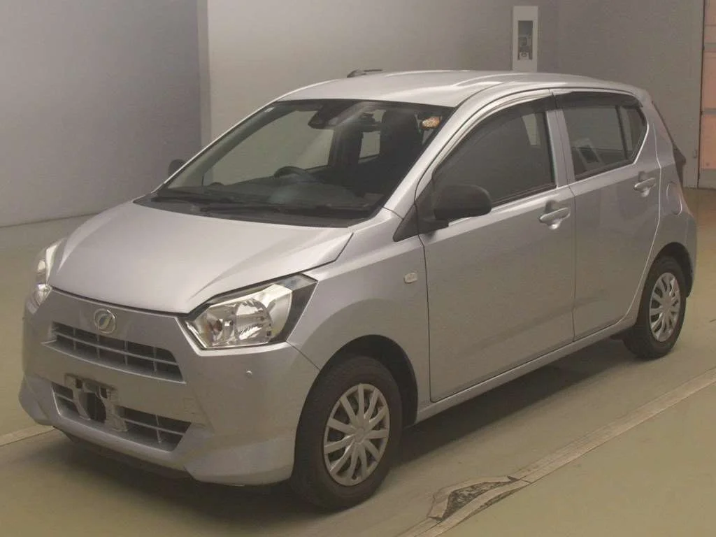 Daihatsu Mira e:S LA350S 2021